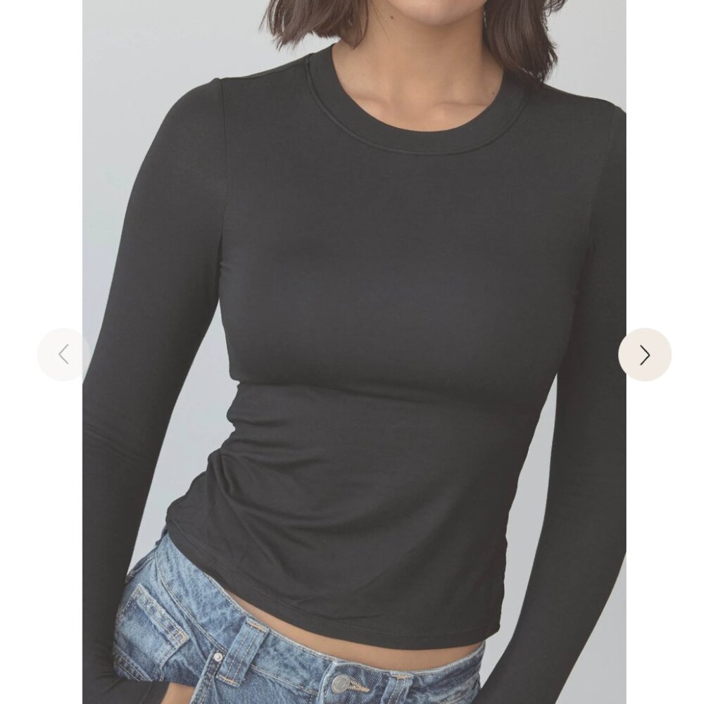 Solid Crew Neck Braless Long Sleeve in Black